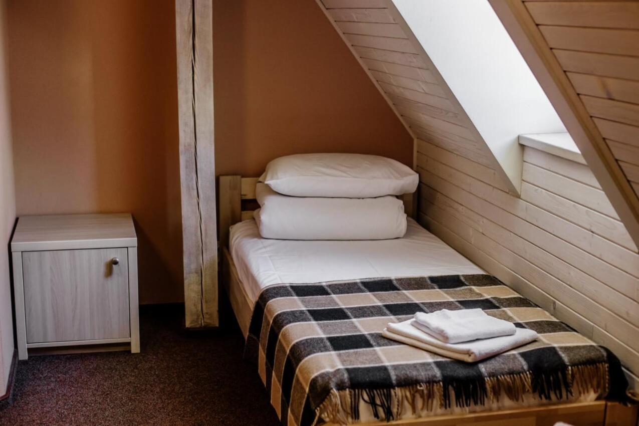 Guest House "Arkhistratyg" Λβιβ Εξωτερικό φωτογραφία