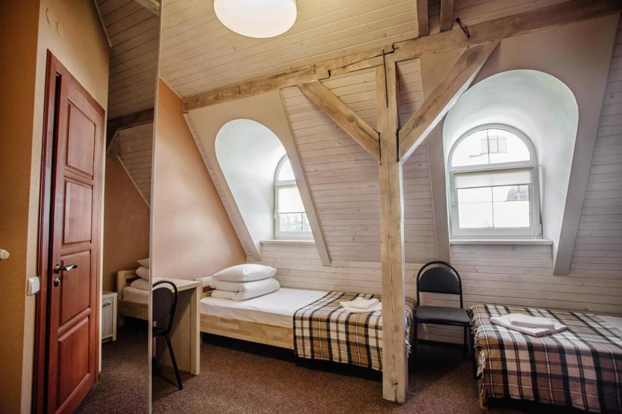Guest House "Arkhistratyg" Λβιβ Εξωτερικό φωτογραφία