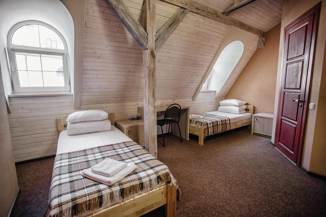 Guest House "Arkhistratyg" Λβιβ Εξωτερικό φωτογραφία