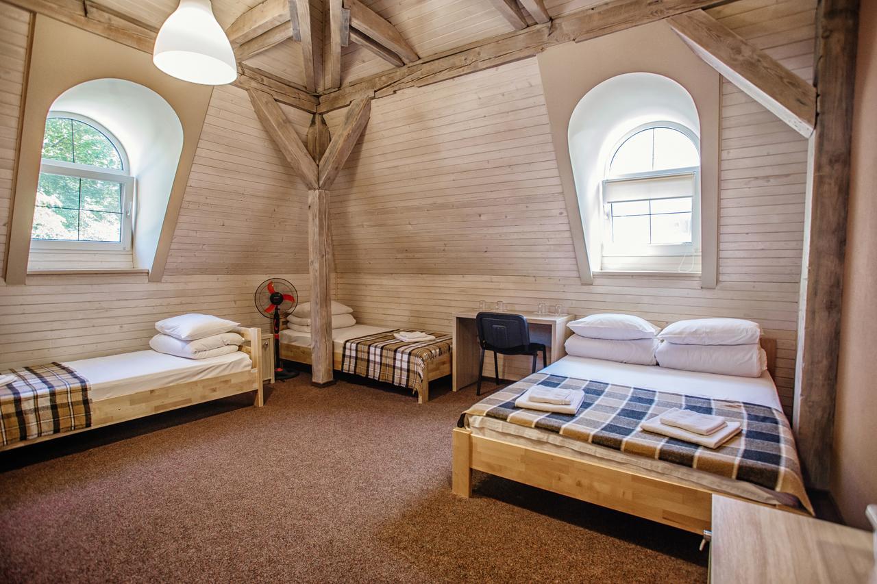 Guest House "Arkhistratyg" Λβιβ Εξωτερικό φωτογραφία