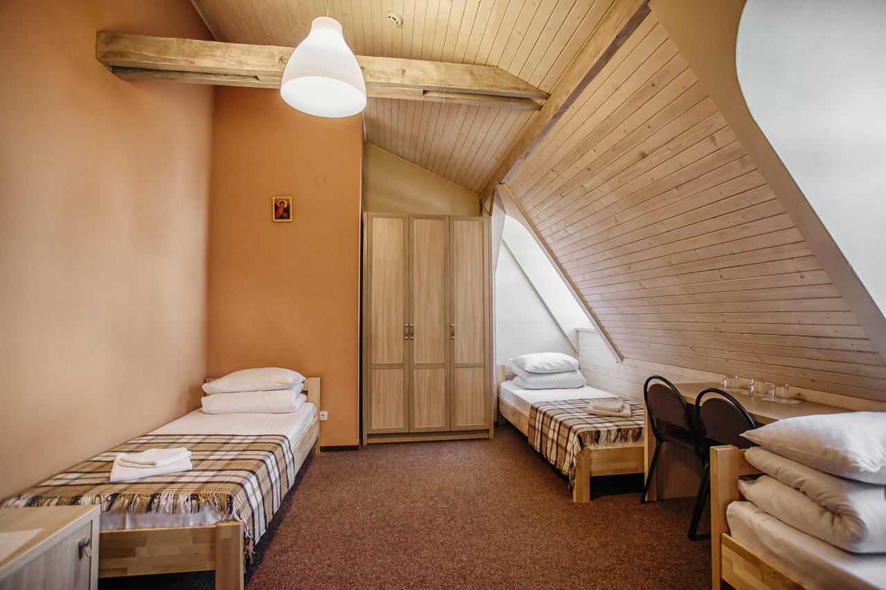 Guest House "Arkhistratyg" Λβιβ Εξωτερικό φωτογραφία