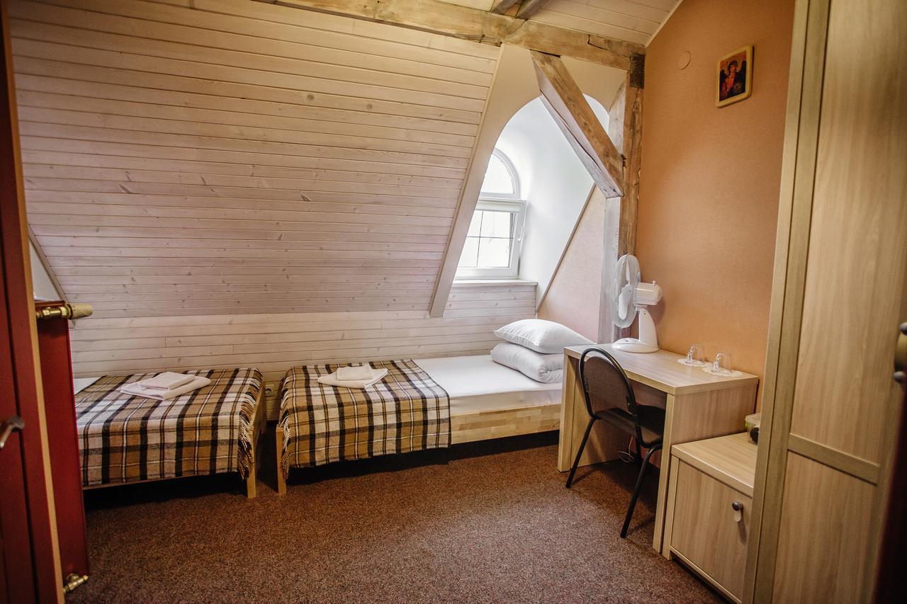 Guest House "Arkhistratyg" Λβιβ Εξωτερικό φωτογραφία